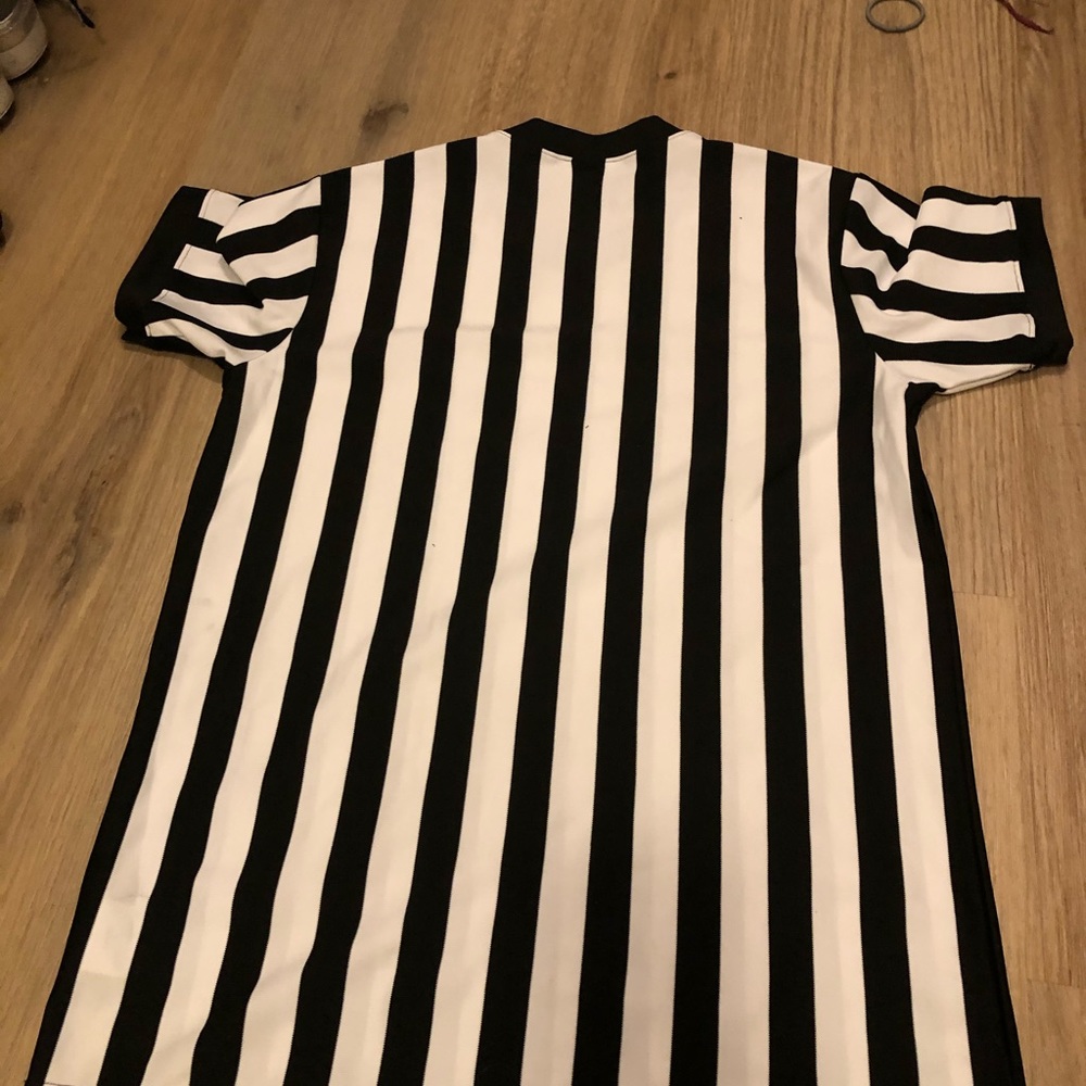 Referee shirt